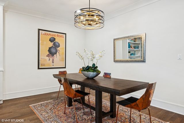 5748 N Hermitage Avenue 102, Chicago, IL 60660