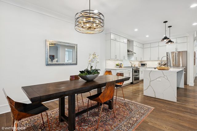 5748 N Hermitage Avenue 102, Chicago, IL 60660