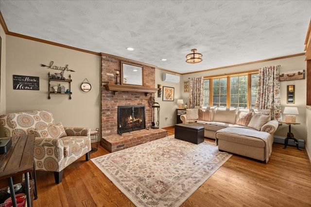 125 Prospect Hill Street, Taunton, MA 02780