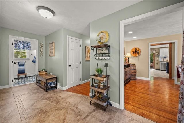 125 Prospect Hill Street, Taunton, MA 02780