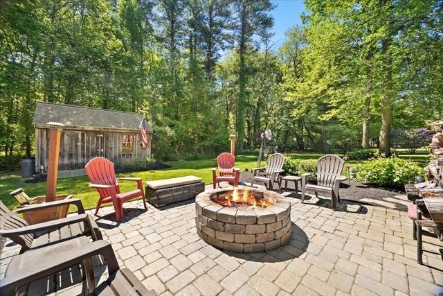 125 Prospect Hill Street, Taunton, MA 02780