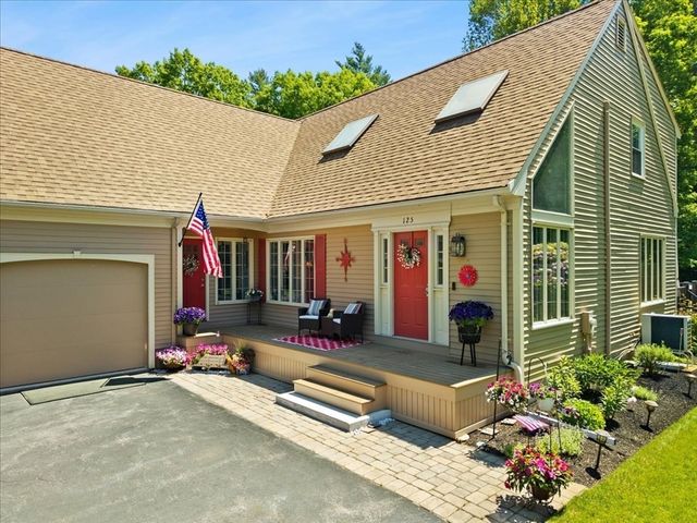 125 Prospect Hill Street, Taunton, MA 02780