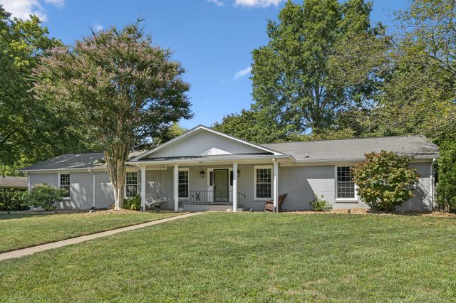 1722 Haynes Dr, Murfreesboro, TN 37129