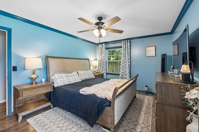 1722 Haynes Dr, Murfreesboro, TN 37129