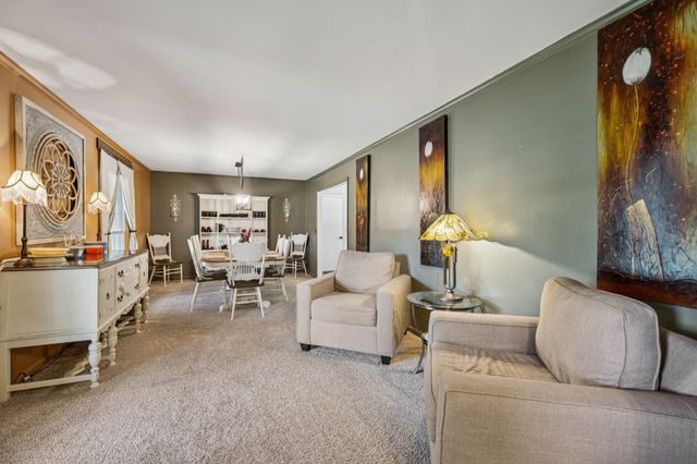 1722 Haynes Dr, Murfreesboro, TN 37129