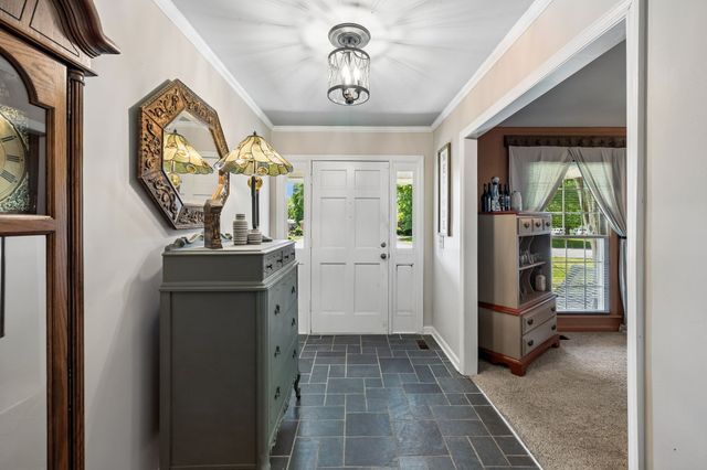 1722 Haynes Dr, Murfreesboro, TN 37129