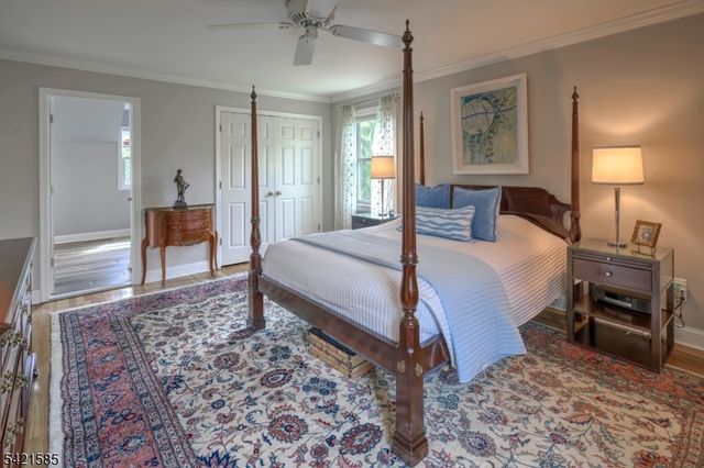 255 Skyline Dr, Long Hill Twp., NJ 07946