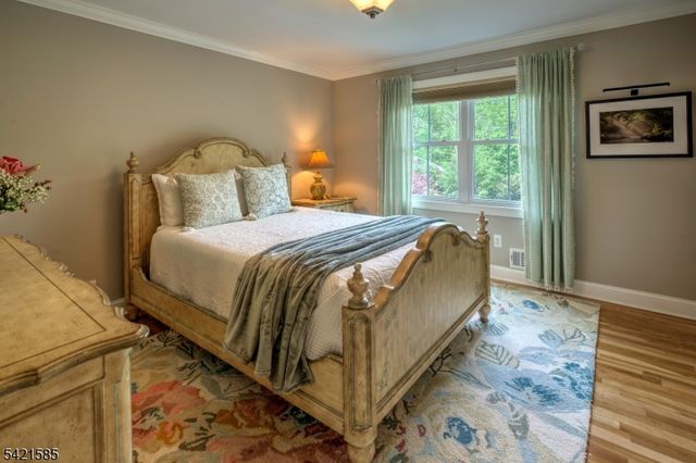 255 Skyline Dr, Long Hill Twp., NJ 07946