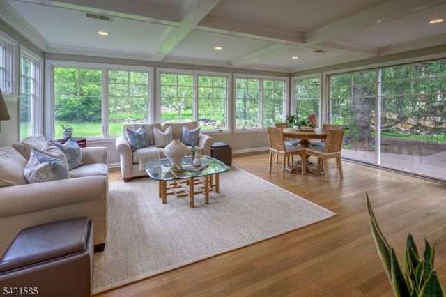 255 Skyline Dr, Long Hill Twp., NJ 07946