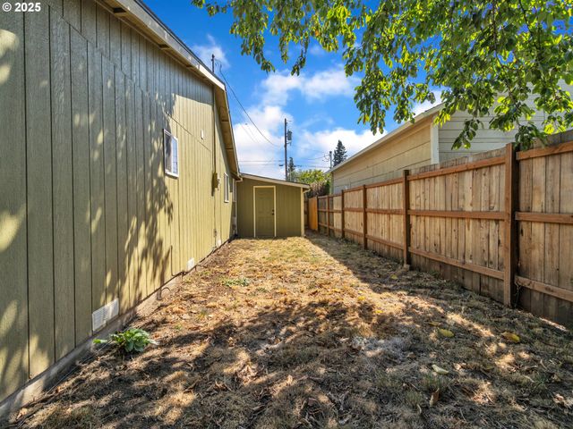 801 Ne 13TH St, Mc Minnville, OR 97128