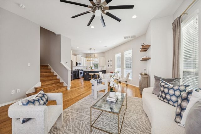 2607 Link Road, Houston, TX 77009