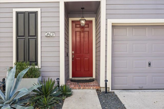 2607 Link Road, Houston, TX 77009