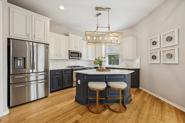 2607 Link Road, Houston, TX 77009