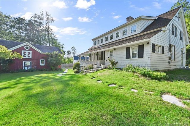 4 Ironworks Hill Road, Brookfield, CT 06804