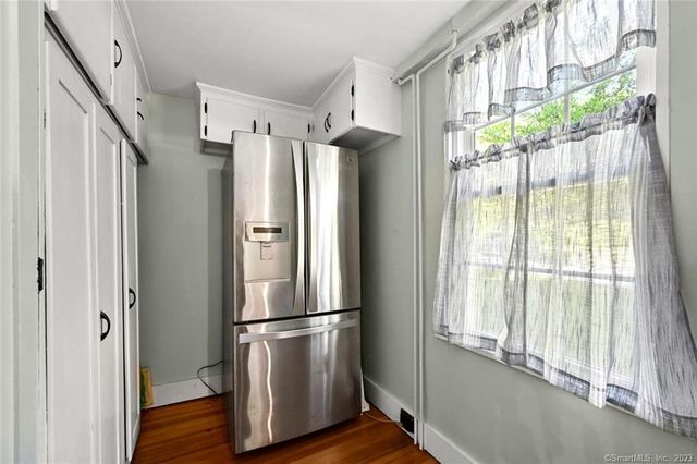 4 Ironworks Hill Road, Brookfield, CT 06804