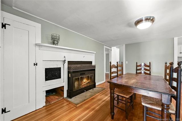 4 Ironworks Hill Road, Brookfield, CT 06804