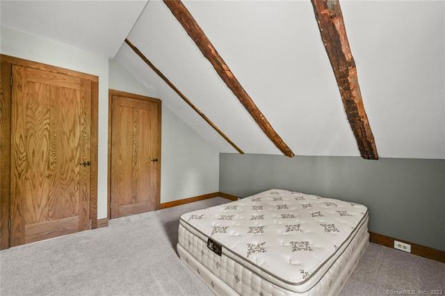 4 Ironworks Hill Road, Brookfield, CT 06804