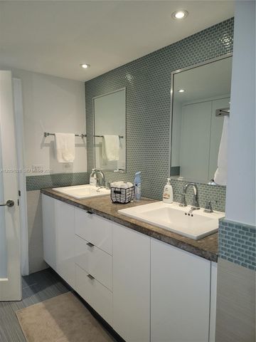 199 Ocean Lane Dr 1206, Key Biscayne, FL 33149