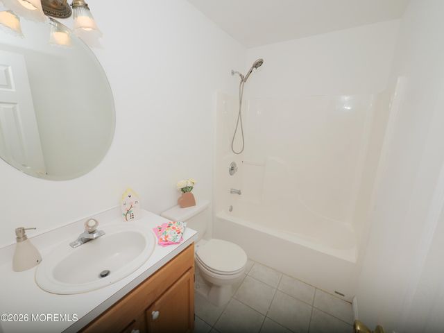 2 Gina Drive, Hazlet, NJ 07730