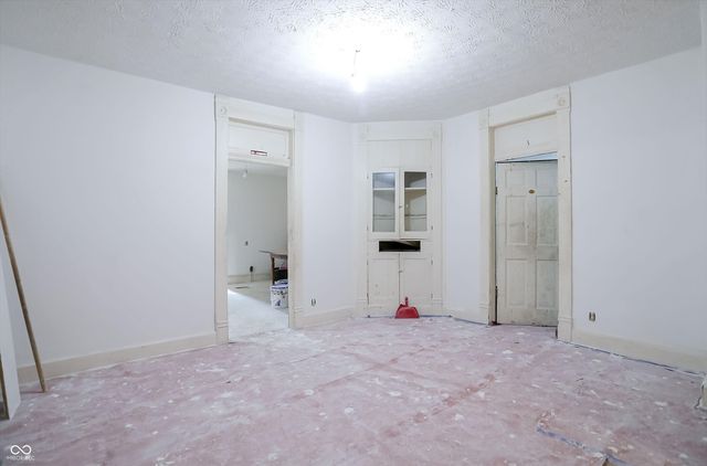 817 Division Street, Indianapolis, IN 46221