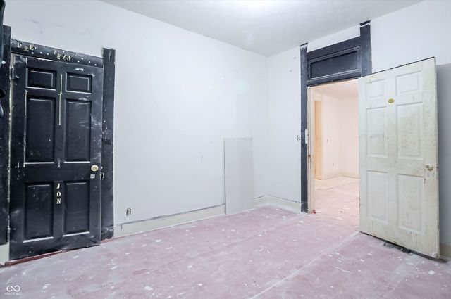 817 Division Street, Indianapolis, IN 46221