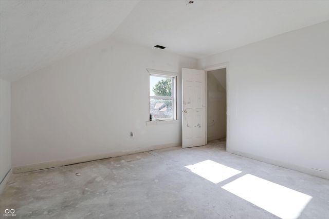 817 Division Street, Indianapolis, IN 46221