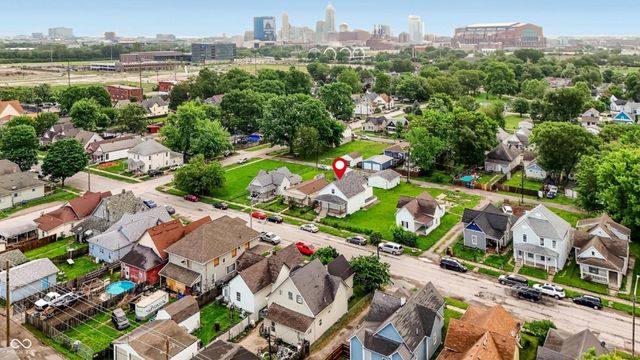 817 Division Street, Indianapolis, IN 46221