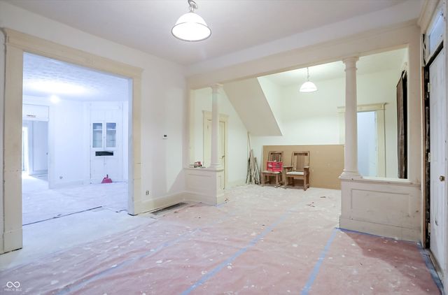 817 Division Street, Indianapolis, IN 46221