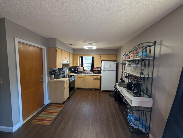 24 S COURTLAND BOULEVARD, Deltona, FL 32738