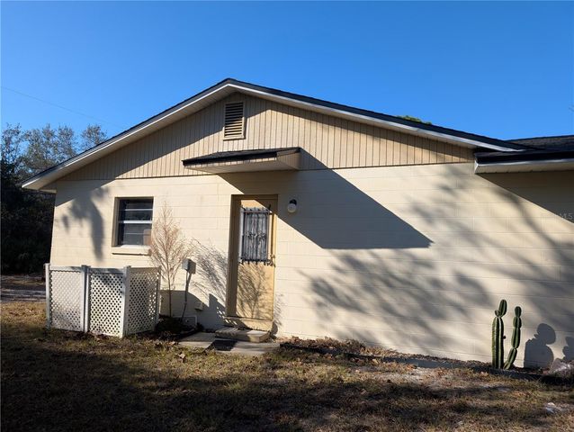 24 S COURTLAND BOULEVARD, Deltona, FL 32738