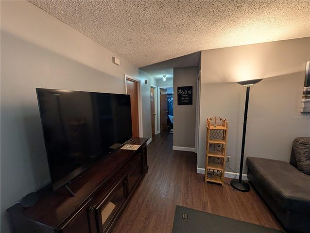 24 S COURTLAND BOULEVARD, Deltona, FL 32738