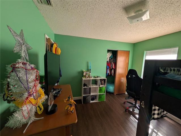 24 S COURTLAND BOULEVARD, Deltona, FL 32738