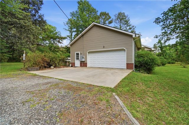 273 Sweatt RD, Suffolk, VA 23438