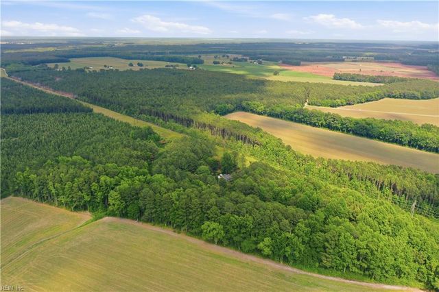 273 Sweatt RD, Suffolk, VA 23438