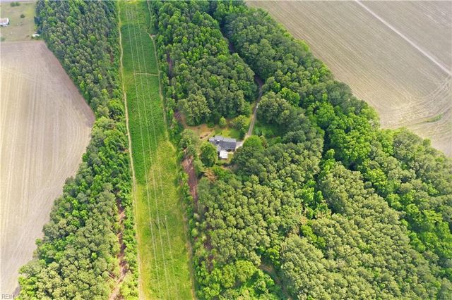 273 Sweatt RD, Suffolk, VA 23438