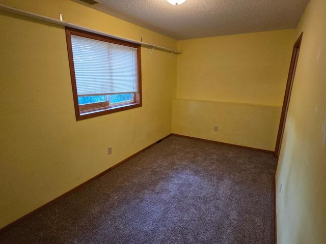 26006 10th Street W, Zimmerman, MN 55398