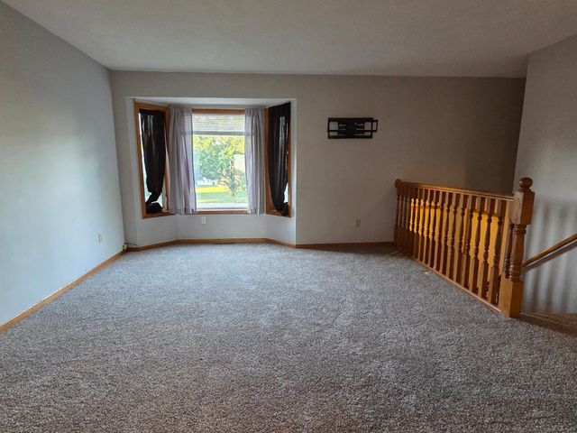26006 10th Street W, Zimmerman, MN 55398