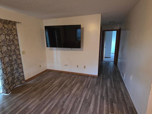 26006 10th Street W, Zimmerman, MN 55398