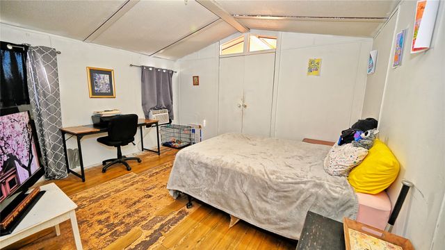 600 E Nelson Street, Bowie, TX 76230