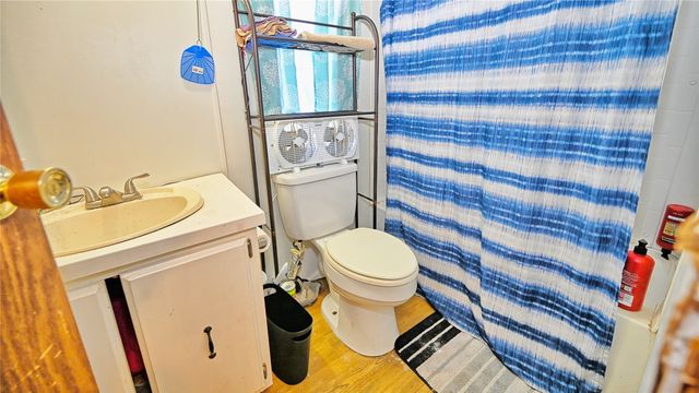 600 E Nelson Street, Bowie, TX 76230