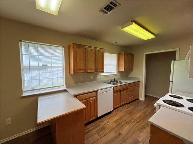 1811 Park Place, Sherman, TX 75092