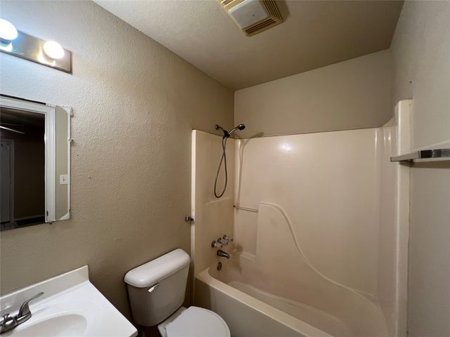 1811 Park Place, Sherman, TX 75092