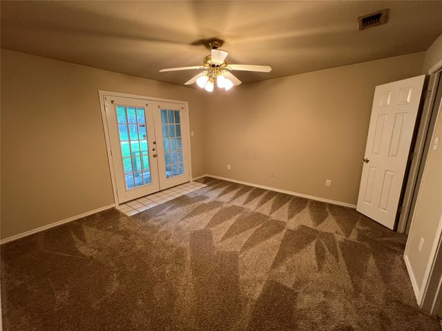 1811 Park Place, Sherman, TX 75092
