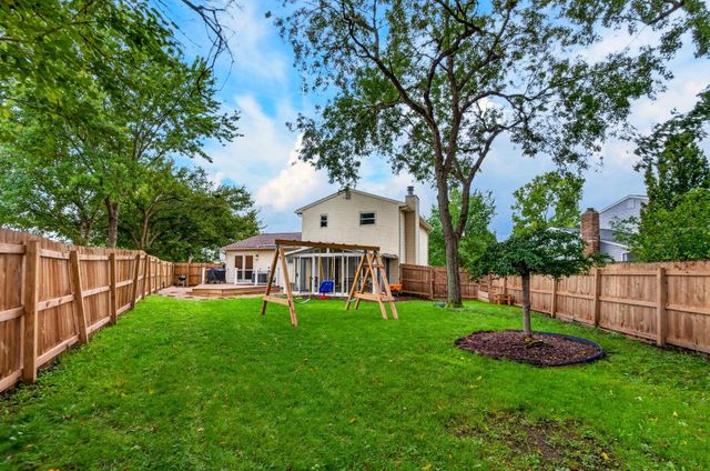 47 Grangefield Court, Westerville, OH 43081
