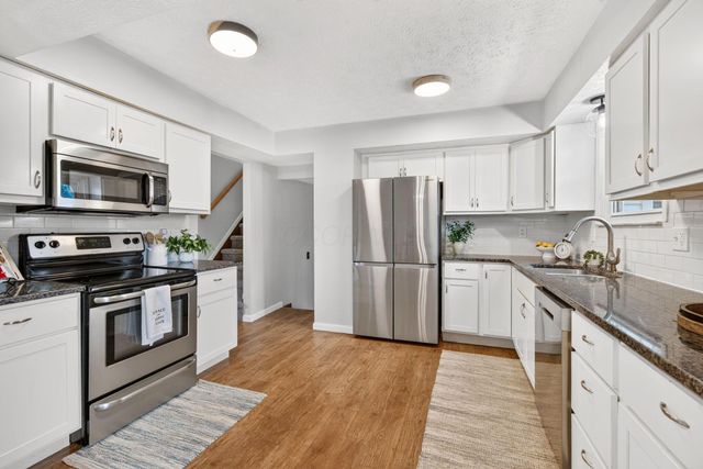 47 Grangefield Court, Westerville, OH 43081