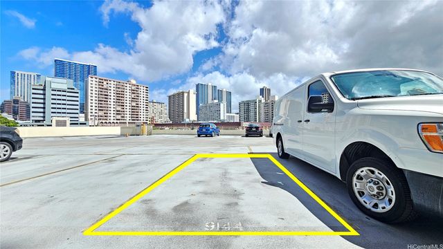 1655 Makaloa Street 710, Honolulu, HI 96814