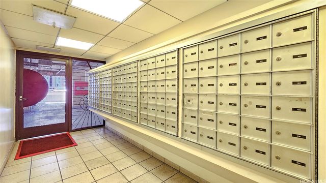 1655 Makaloa Street 710, Honolulu, HI 96814