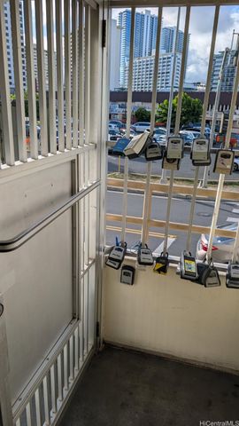 1655 Makaloa Street 710, Honolulu, HI 96814