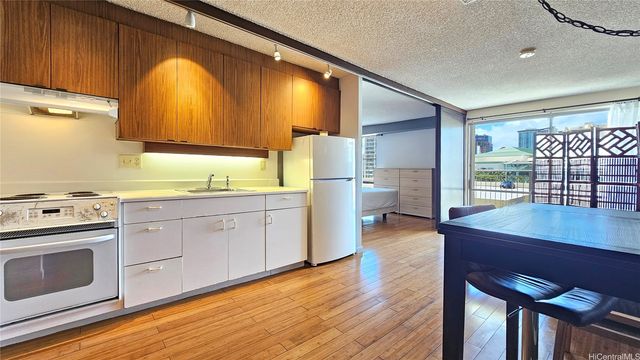 1655 Makaloa Street 710, Honolulu, HI 96814