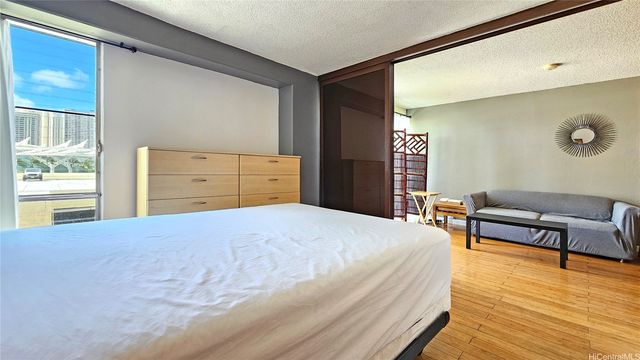 1655 Makaloa Street 710, Honolulu, HI 96814